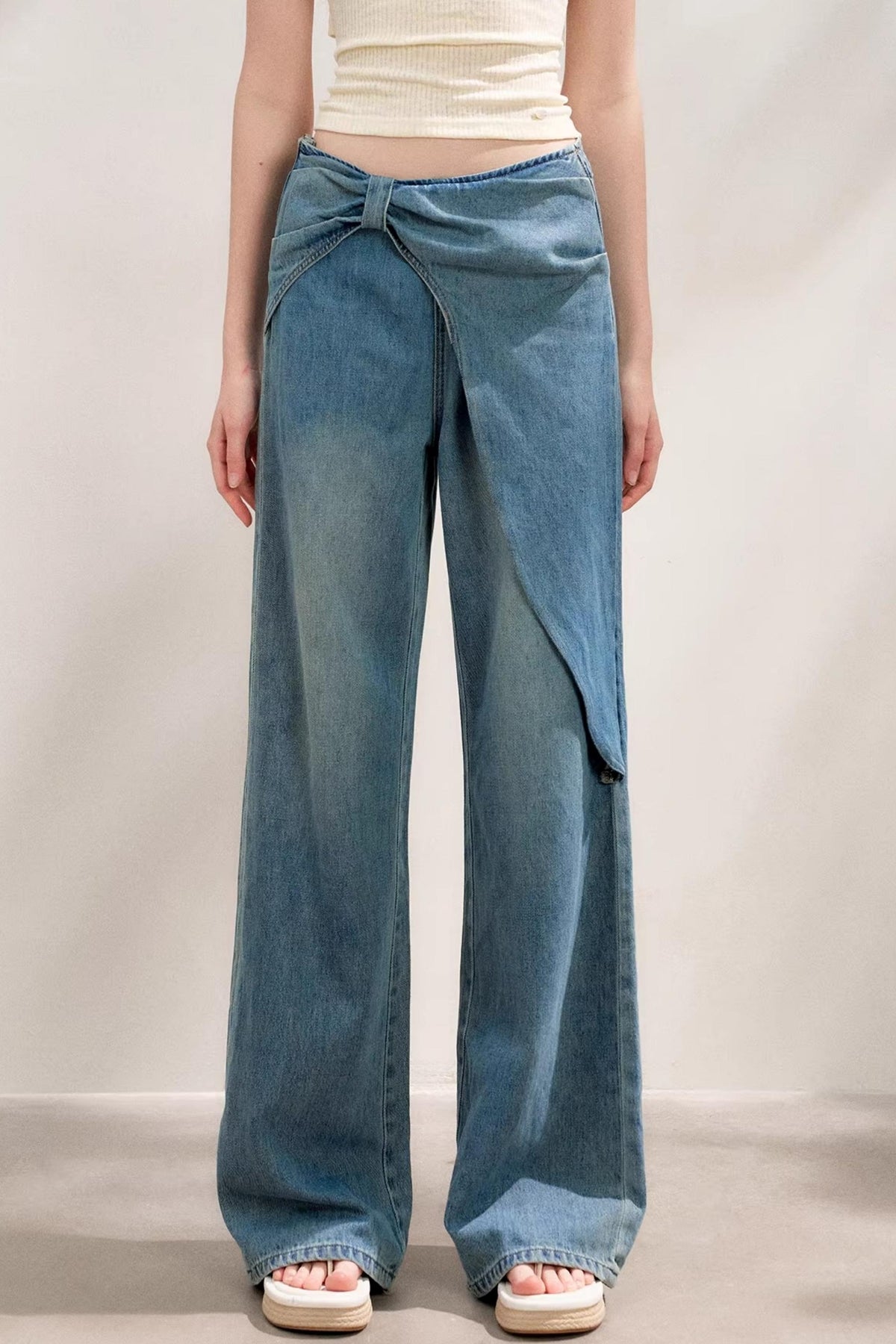 Bow-Detail Wide-Leg Jeans