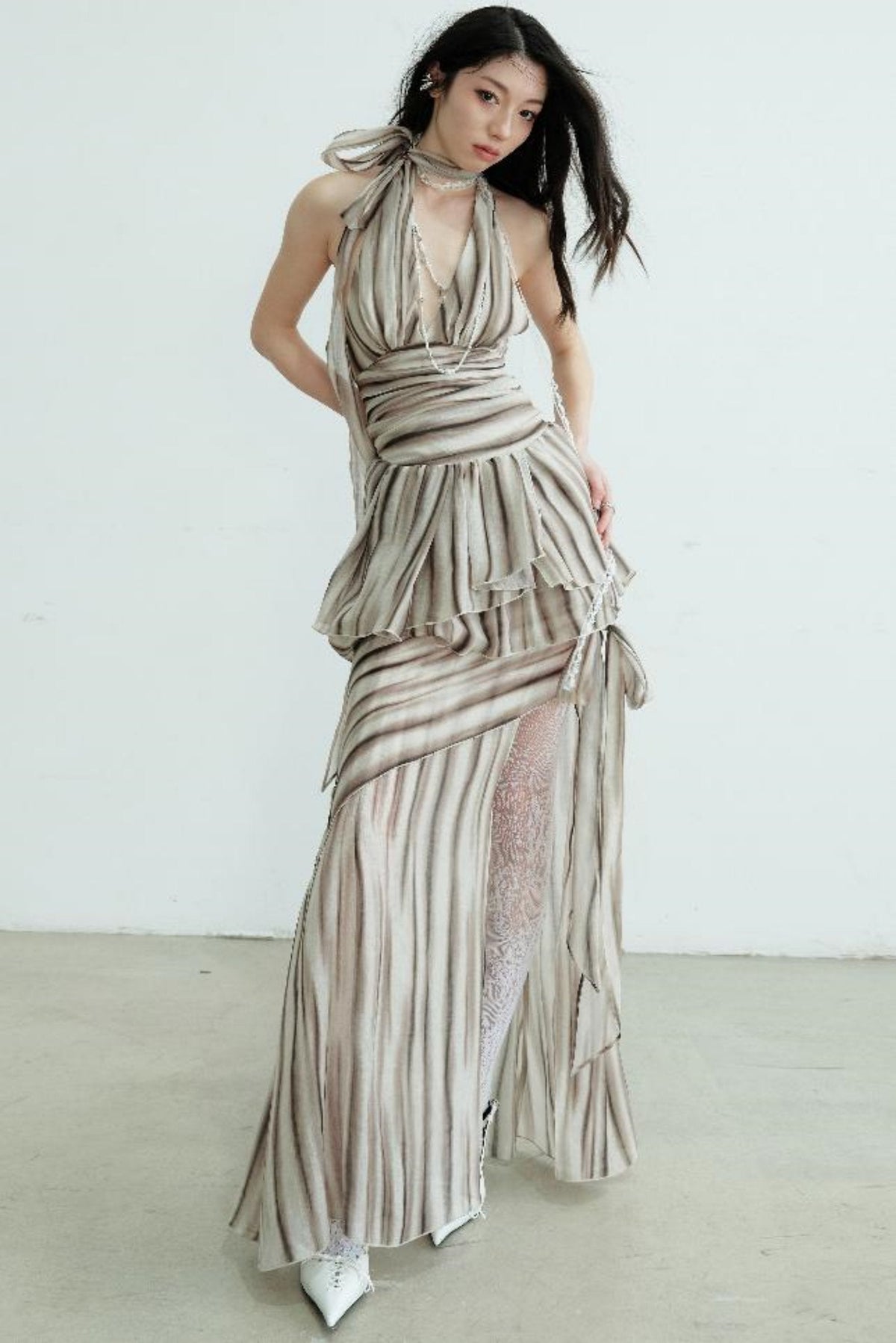 Pleated V-Neck Vest With Skirt Set