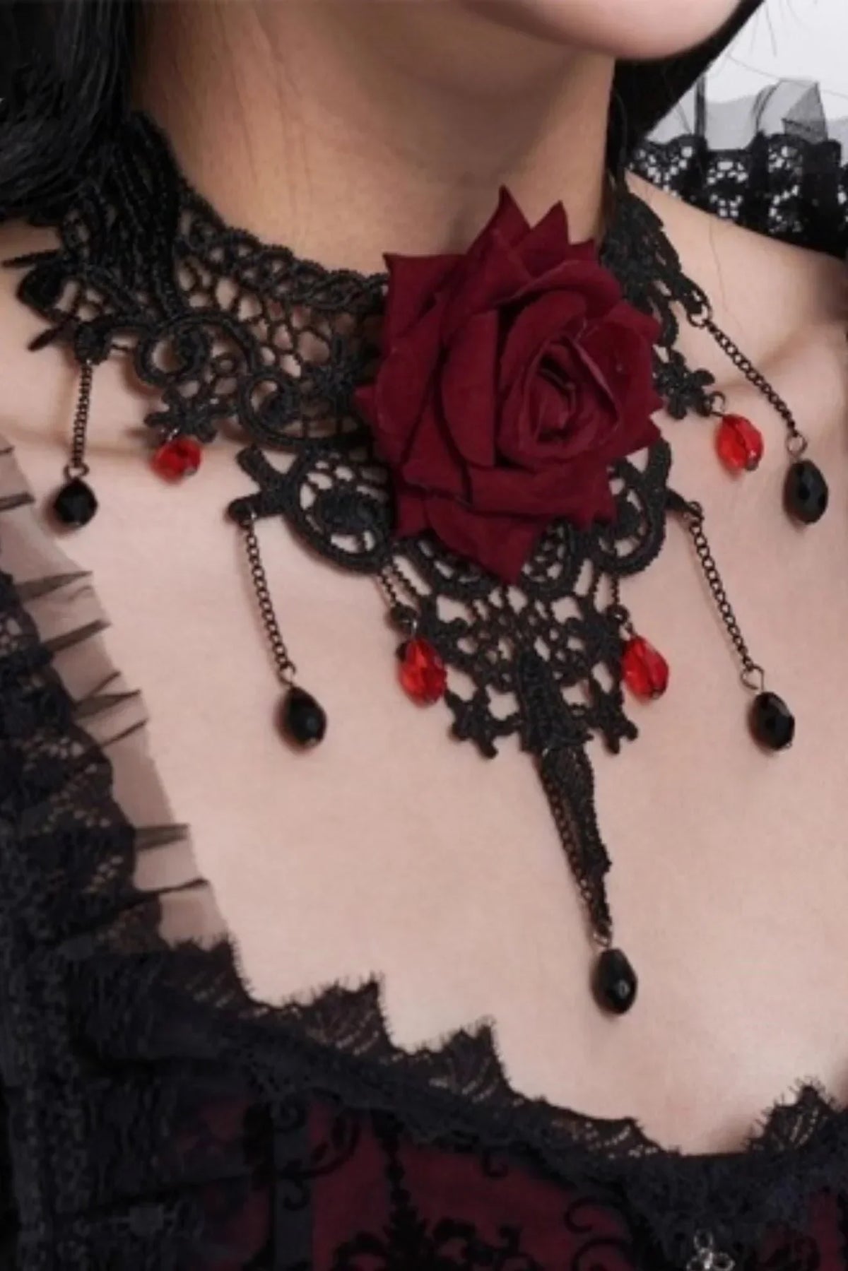 Rose Choker Necklace
